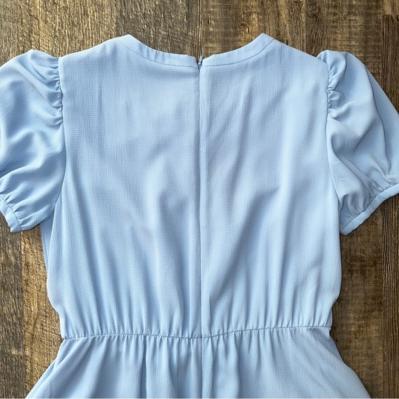 GAL MEETS GLAM light blue Ellie crepe puff sleeve dress 6 - Picture 9 of 10